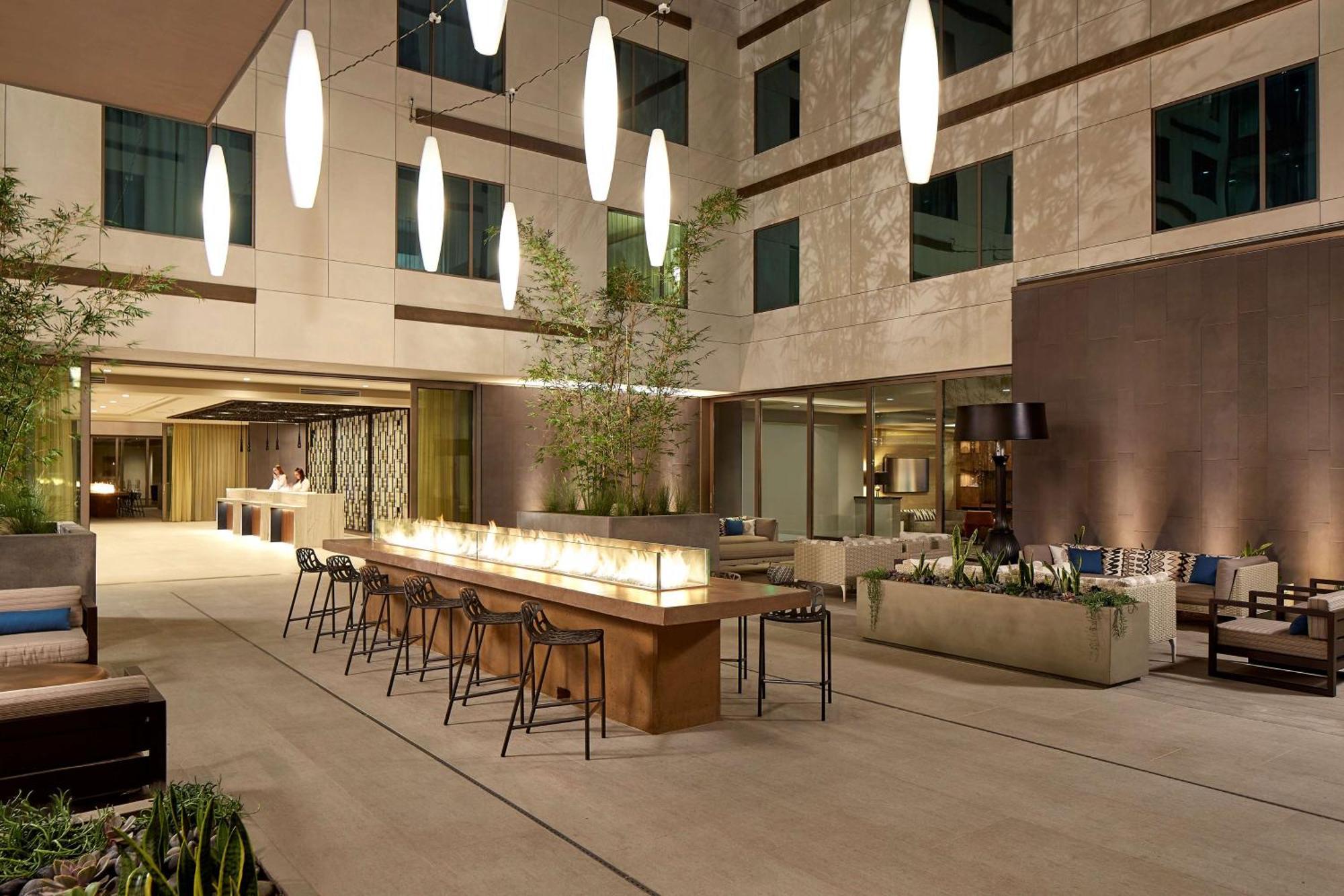 Homewood Suites By Hilton San Diego Downtown/Bayside Eksteriør billede