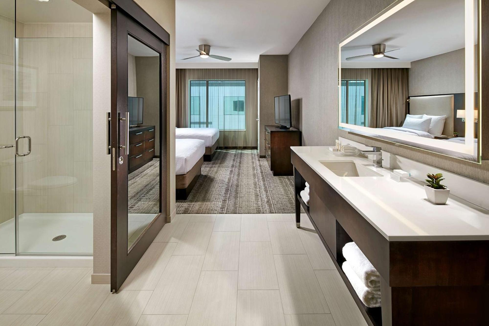 Homewood Suites By Hilton San Diego Downtown/Bayside Eksteriør billede