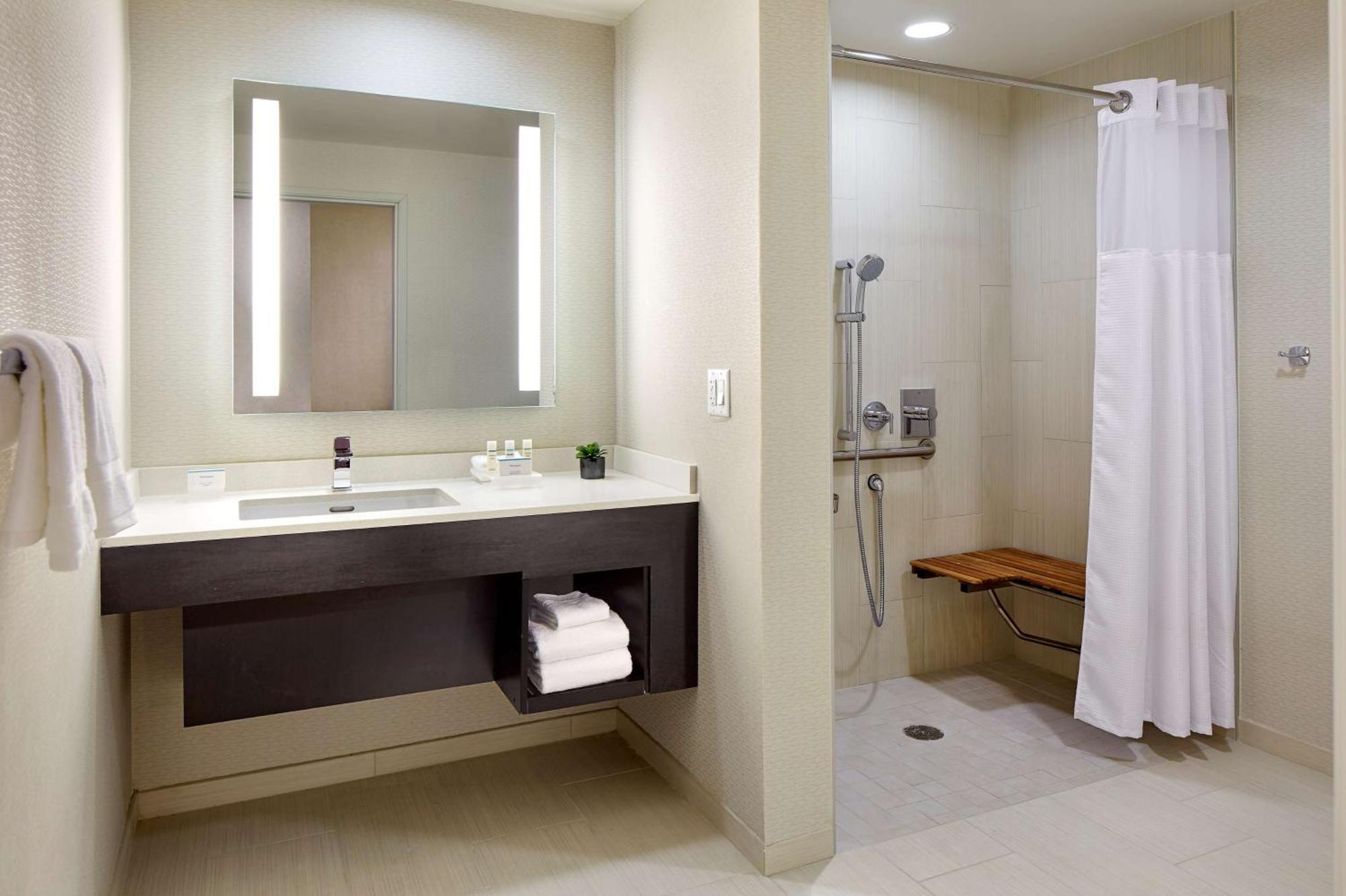 Homewood Suites By Hilton San Diego Downtown/Bayside Eksteriør billede