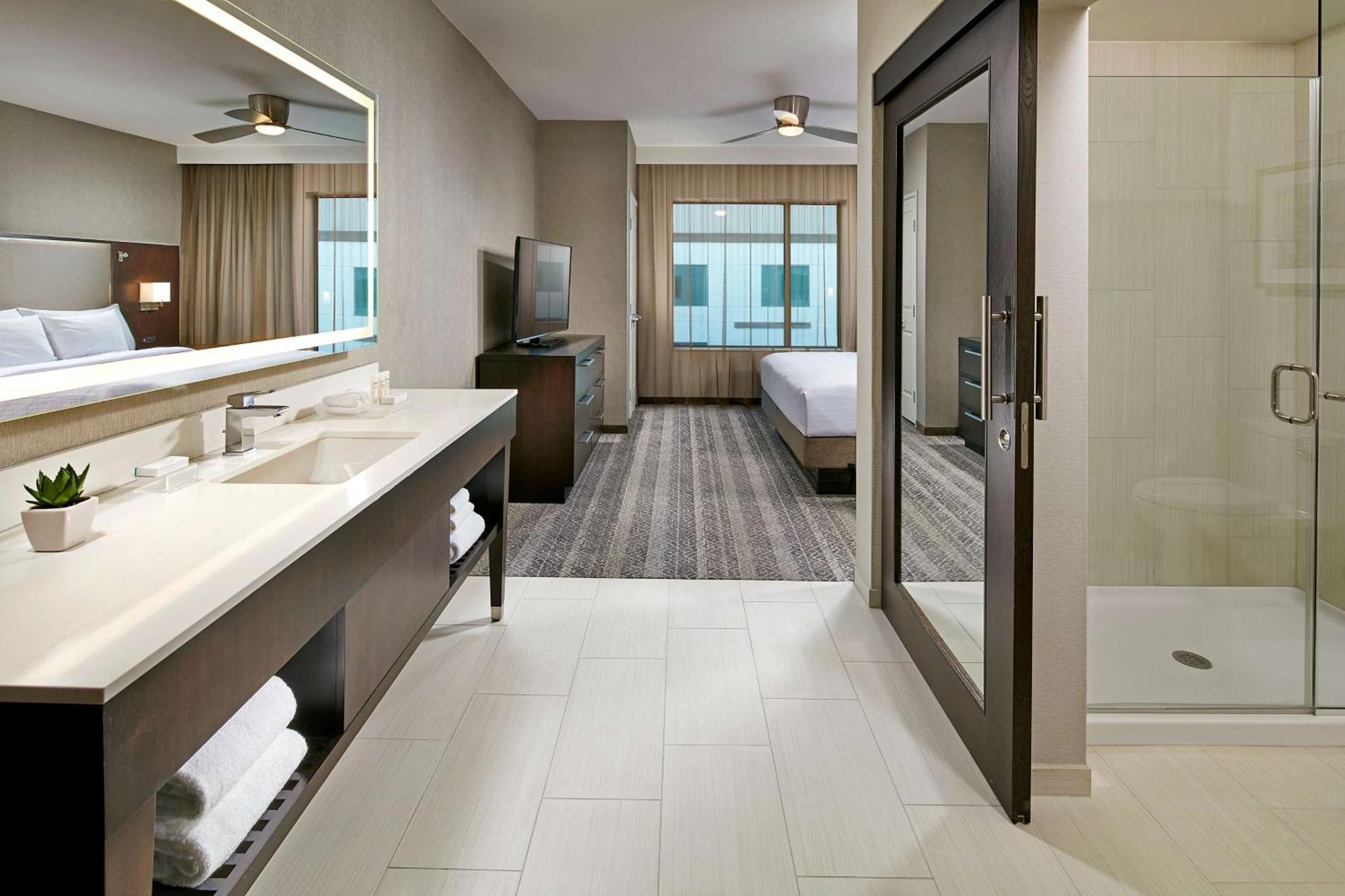 Homewood Suites By Hilton San Diego Downtown/Bayside Eksteriør billede
