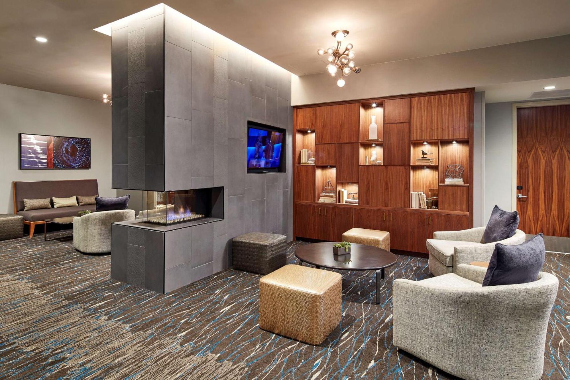 Homewood Suites By Hilton San Diego Downtown/Bayside Eksteriør billede